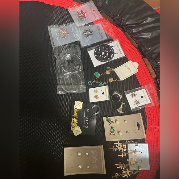 SOLD - Picture 1 of 6